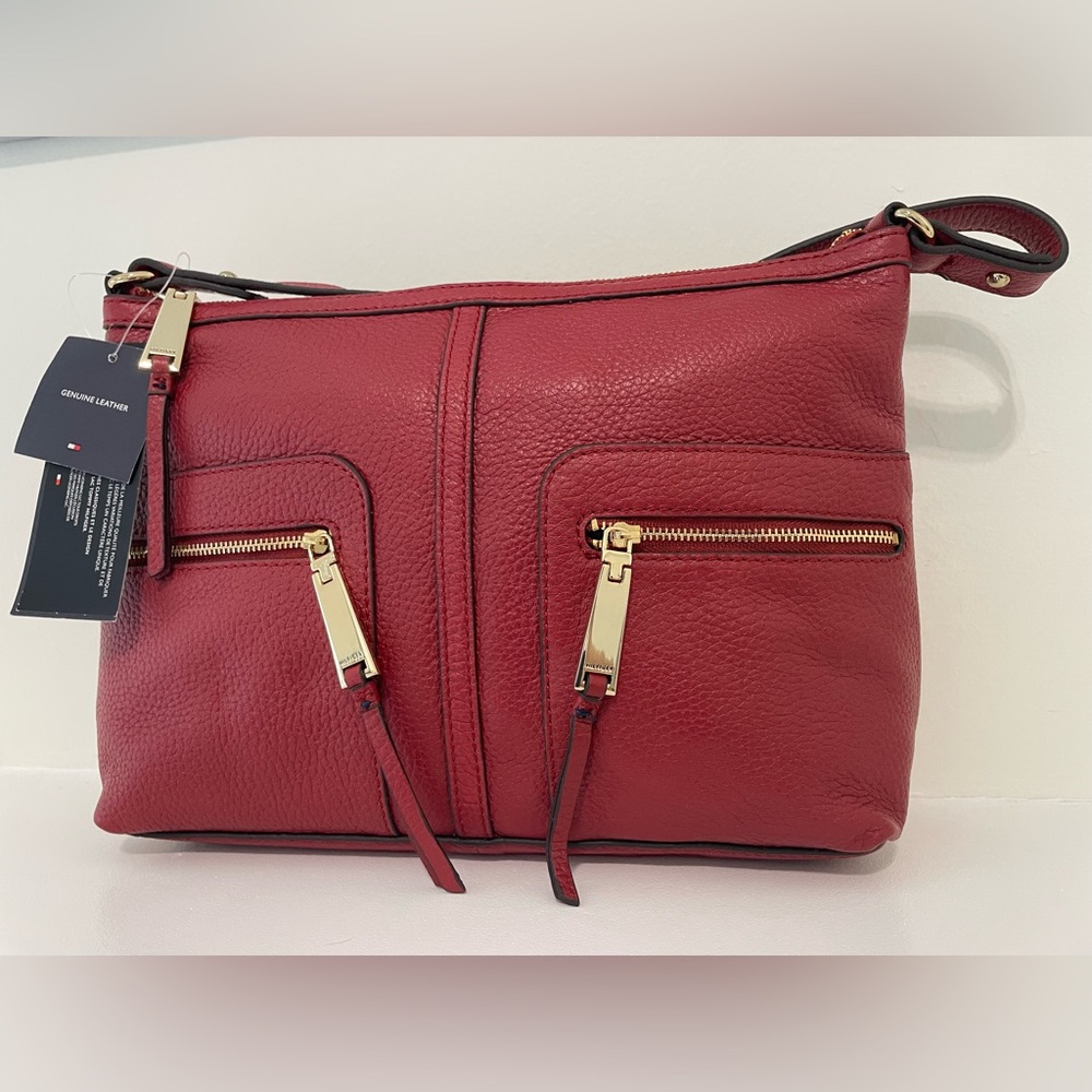 Tommy Hilfiger  new genuine shoulder Medium hobo bag.